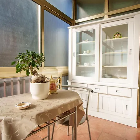 A Un Passo Da Apartment Taranto Exterior photo